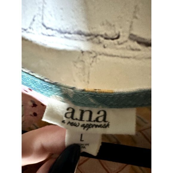 A N A LADIES QUILT PRINT RUFFLE CAP SLEEVE TOP SZ (L) GENTLY WORN AND EUC - Picture 2 of 5